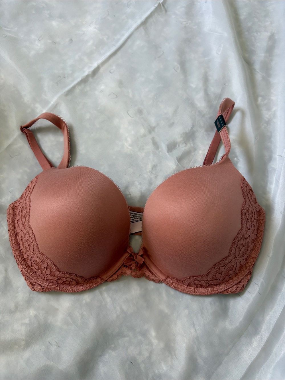 Victoria's Secret Lace-Trim Push-Up Bra in Dusty Rose